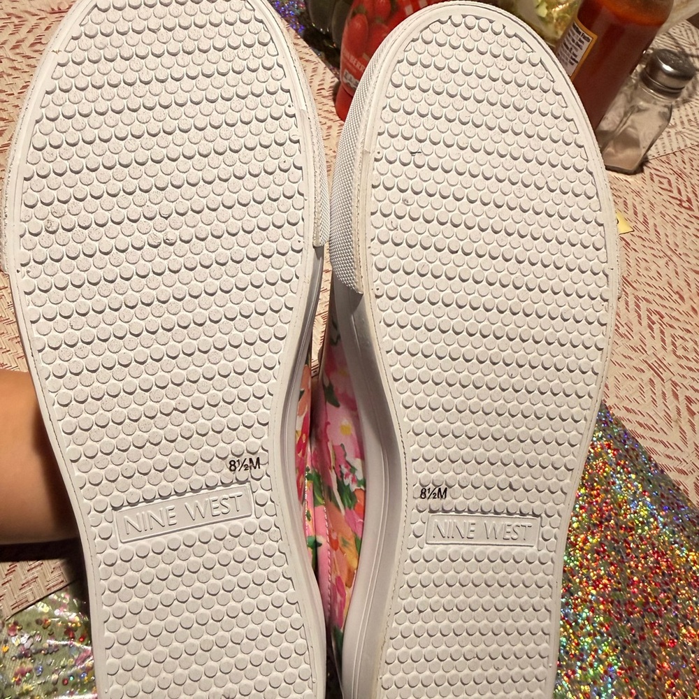 Nine West White‎ and Pink Floral Sneakers - Picture 16 of 16